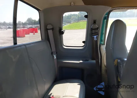 1998 Ford F-150 Lariat/Standard/Xl/Xlt z USA, uszkodzony, nr VIN 1FTDX1762WNA02440